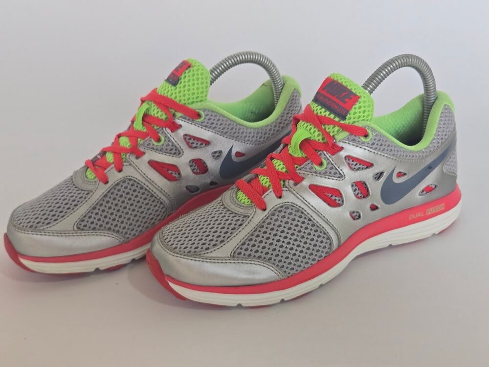 Nike Dual Fusion Lite Womens Size 6 Running Shoes Gray Pink Green 599560-001